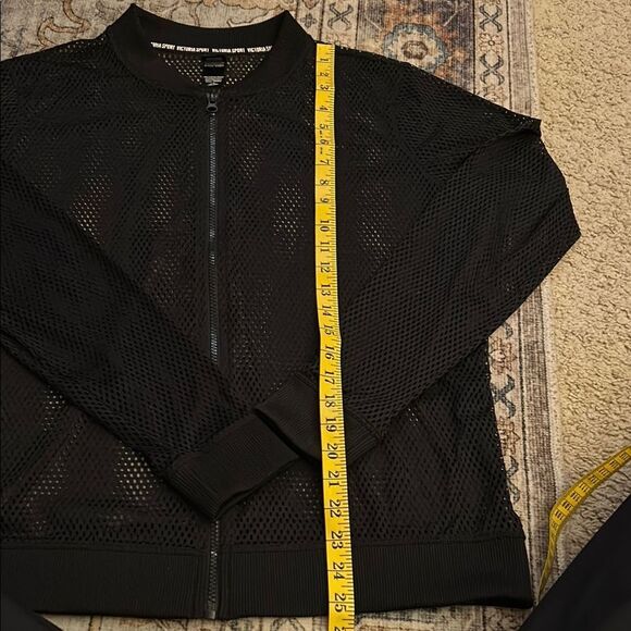 Victoria secret sport mesh jacket size L - Picture 8 of 9